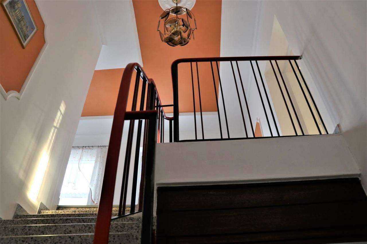 The Lakehouse Villa Neusiedl Am See Wienerstrasse 8 외부 사진