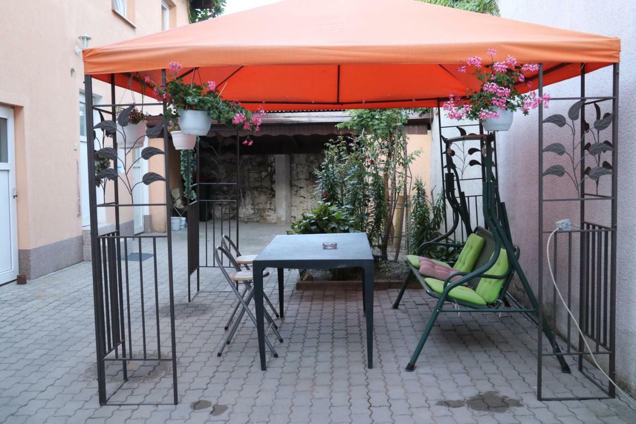 The Lakehouse Villa Neusiedl Am See Wienerstrasse 8 외부 사진