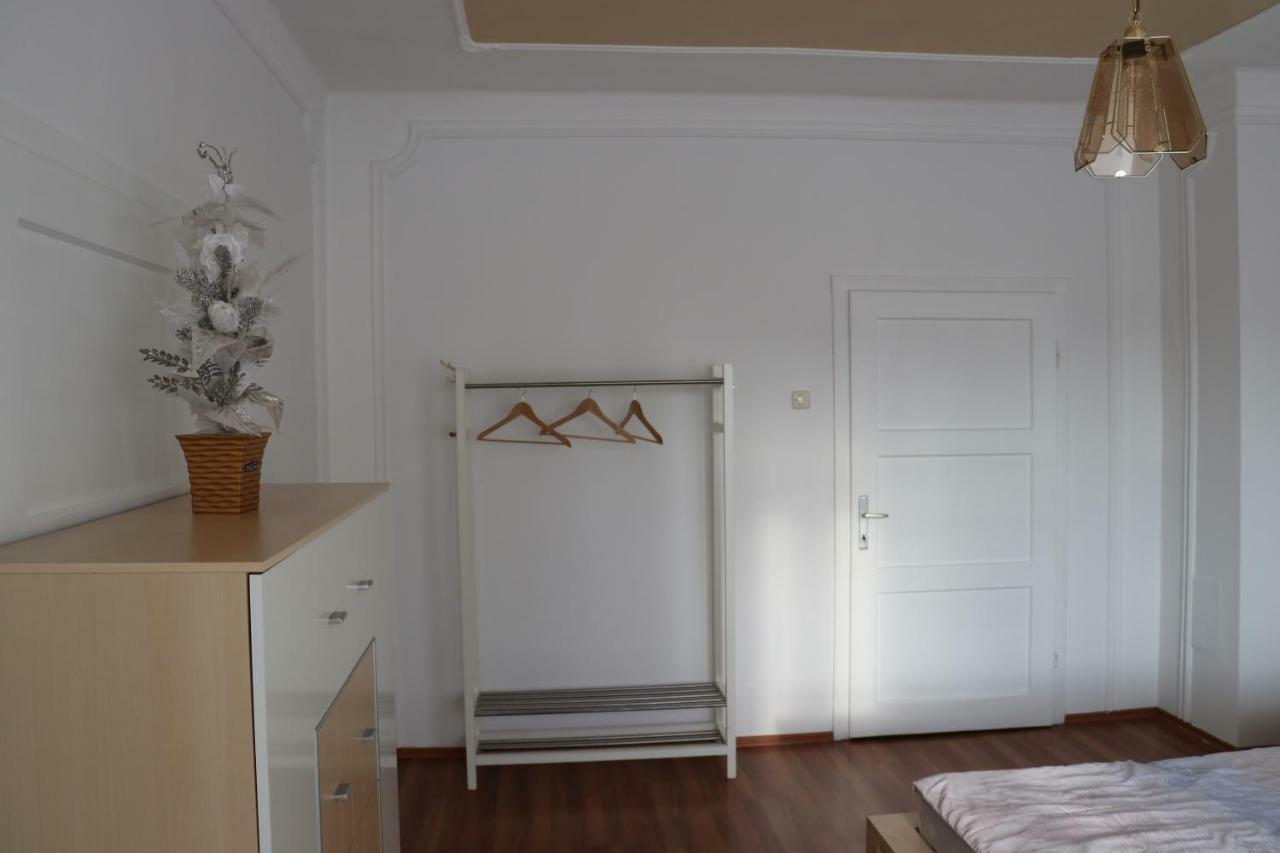 The Lakehouse Villa Neusiedl Am See Wienerstrasse 8 외부 사진