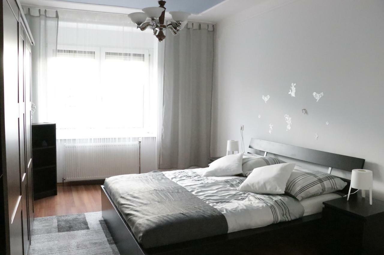 The Lakehouse Villa Neusiedl Am See Wienerstrasse 8 외부 사진